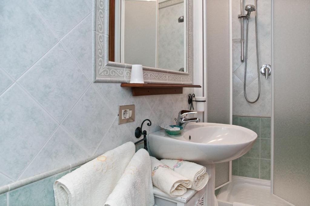 Bed&Breakfast Chiara Olbia Quarto foto